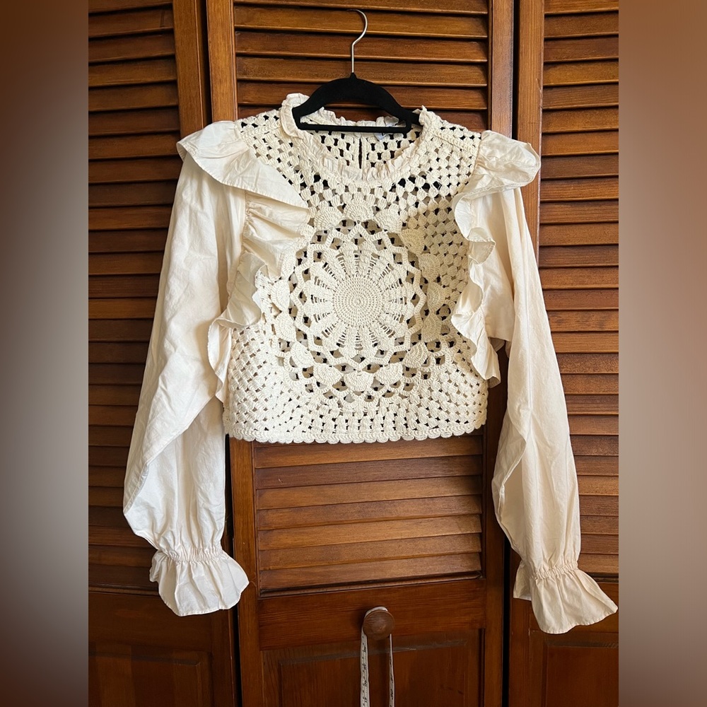 Zara Crochet Top